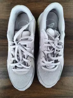 Item thumbnail for item 73753fec-48af-4d7f-b533-203a716b2846