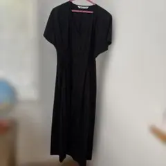 ZARA ブラック ボタン付きロングドレス　MからL 新品✨