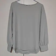 長袖Tシャツ　ブラウスのサムネイル