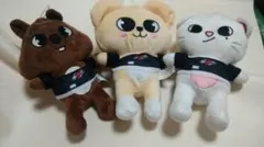 k-pop グループ　Stray kids SK200 ぬいぐるみ　な902