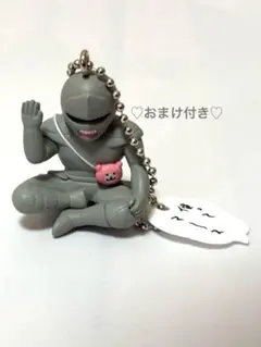 ❤️ちいかわ フィギュアキーホルダー　鎧さんのサムネイル