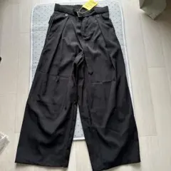 新品 ブラック ワイドパンツ センタープレス スラックス 高品質 オーバーサイズ