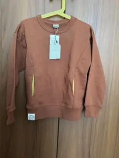 新品 DILASH トレーナー 120cm ブラウン