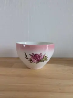 フランス製 小さめボウル ミニカフェオレボウル ピンク ローズ柄のサムネイル