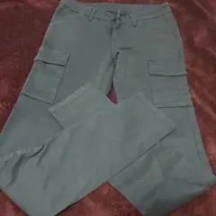 uniqloカーゴパンツ