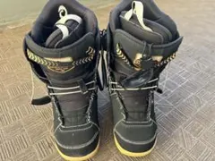 【スノボーブーツ23.5センチ】 2025年最新】スノーボード ブーツ 23．5の人気アイテム - メルカリ