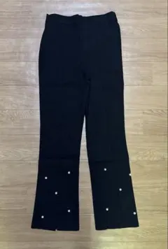 しまむら　パール付スリットフレアパンツ