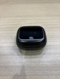 JBL LIVE BEAM 3 ケースのみ