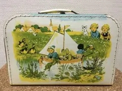 Item thumbnail for item 34aa4ae6-57de-4375-a5a4-f3e060927553