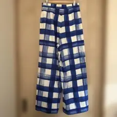 マルティニーク柄ワイドパンツ