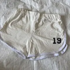 ホワイト ショートパンツ 19 小さめ150㎝