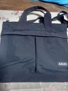 AIGLE 黒 ショルダーバッグのサムネイル