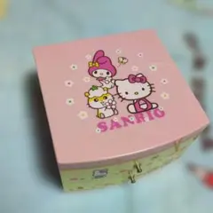 비매품 2001 산리오 헬로키티 마이멜로디 3면 미러 미니 드레서