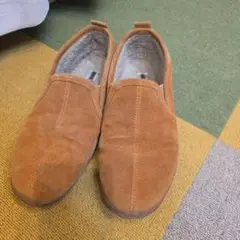 ブラウン スエード スリッポン　MINNETONKA