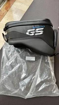 2013年WR450F純正タンク 1DX1 黒 PE製 取付金具付 価格相談OK - メルカリ