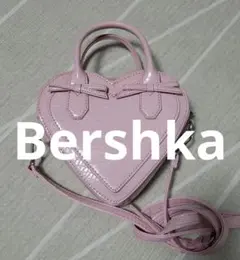 Bershka 　ハートバッグ　ショルダーバッグ