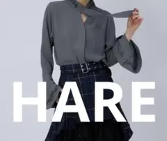 HARE ハレ　タイツキシシュウブラウス グレー18