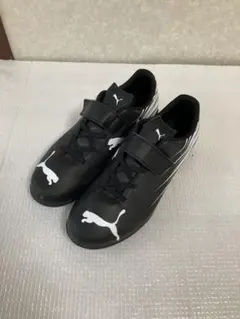 PUMA サッカーシューズ 24.5cm マジックテープ ブラック ホワイトのサムネイル