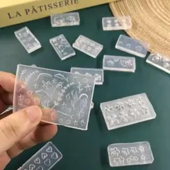 シリコンモールド　レジン　ハンドメイドパーツ　封入パーツ　ネイルパーツ