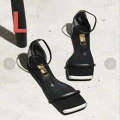 GRISE フラットサンダルのサムネイル