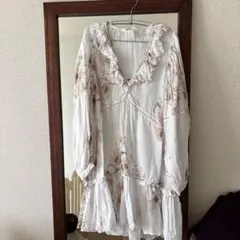 H&M 花柄　ティアードフリルワンピースConscious Collection