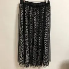 ドット柄チュールロングスカート