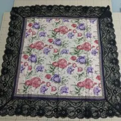 レース　花柄　ハンカチ　クリスチャン