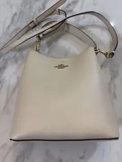 COACH ホワイト レザー 2way ショルダーバッグ - メルカリ