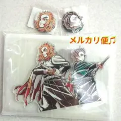 鬼滅の刃　柱描き下ろしイラストくじ　杏寿郎と炭治郎缶バッジ　背景付きアクスタ