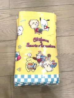 ちいかわ×サンリオキャラクターズコラボ　レジかごバッグ