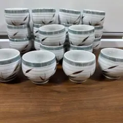 九谷焼の湯呑み