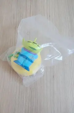 エイリアンだいすきフード【すやすやドーナツ】