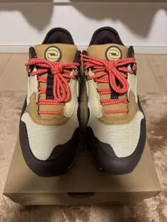 Travis Scott × Nike Air Max 1 26.5