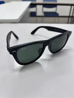 Ray-Ban Wayfarer RB2140F
