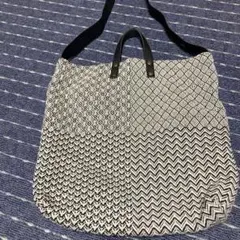 新品 sasico 黒の市松模様トートバッグとポーチ美品セット - メルカリ