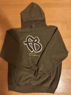 FUBUロゴ刺繍 フード付きパーカー オリーブ