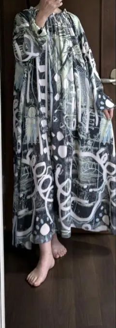 ヒロココシノ　ロングワンピースのサムネイル