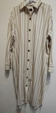 アパートバイローリーズ ロングシャツ フリーサイズ リネン混のサムネイル