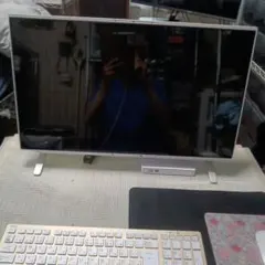 Fujitsu 一体型FMVF52E3W ウィンドウズ11のサムネイル