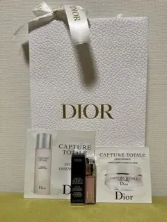 ディオール　マキシマイザーミニ　カプチュールトータル試供品つき