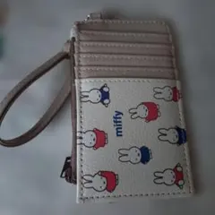 ゼクシィ付録「ミッフィー カード＆コインケース」