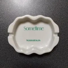 ディスコ マハラジャ 灰皿　白のサムネイル