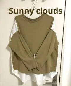 ベージュ色レイヤード風長袖トップス