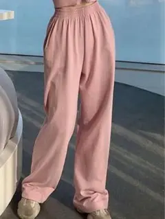 ベビーピンク スウェットパンツ