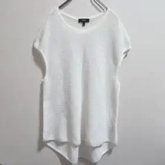 ◆夏物セール◆セオリー　レディース　ノースリーブニット　Sサイズ　白色　シンプル