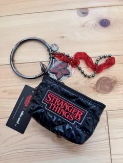 ストレンジャー シングス コラボリング ポーチチャーム 新品