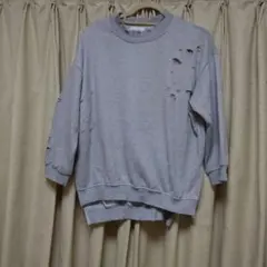 ダメージ加工オーバーサイズグレーセーター