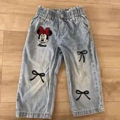 デニムパンツ　ミニーマウス刺繍パンツ