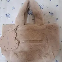 JILL by JILLSTUART ファー トートバッグ ハートチャーム付