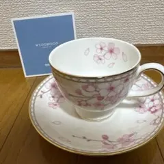 新品 ウェッジウッド　スプリングブロッサム 桜 27cm　プレート WEDGWOOD（ウェッジウッド） スプリング ブロッサム プレート 皿 27cm